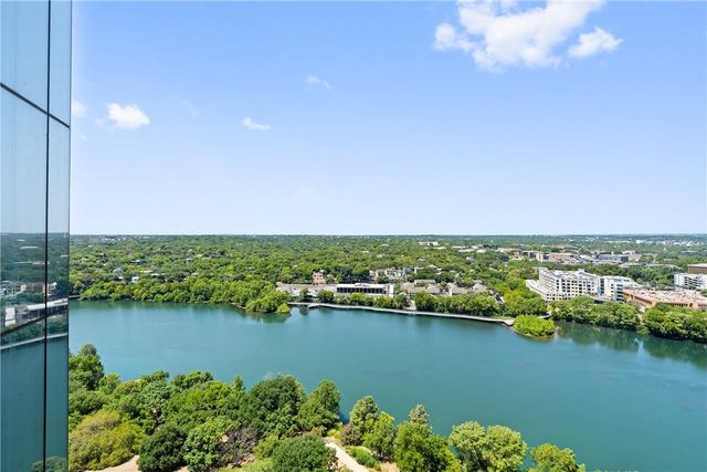 44 East Ave 2011, Austin, TX 78701