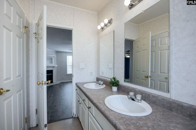 1133 Charles Town Road, Leesville, SC 29070