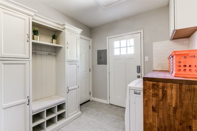 2012 N Locust Street, Denton, TX 76209