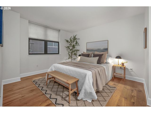 2430 Nw WESTOVER Rd 201, Portland, OR 97210