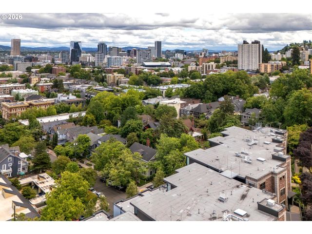 2430 Nw WESTOVER Rd 201, Portland, OR 97210