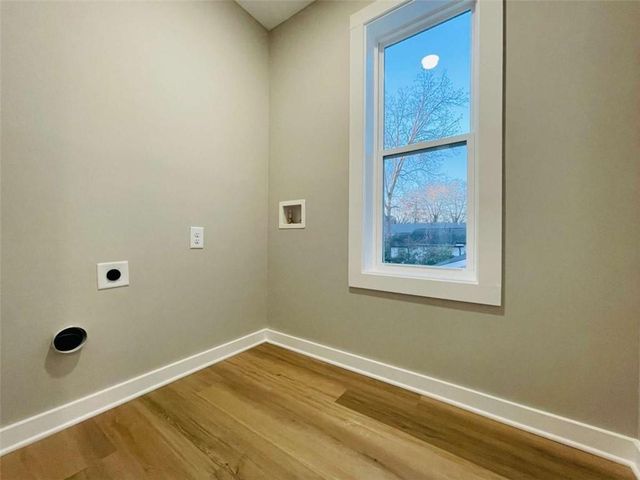 3189 Jackson, Hapeville, GA 30354