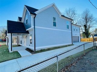 3189 Jackson, Hapeville, GA 30354