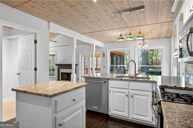 4480 Indian Trace Drive, Alpharetta, GA 30004