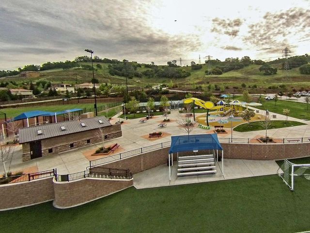 385 Esatto Pl, El Dorado Hills, CA 95762