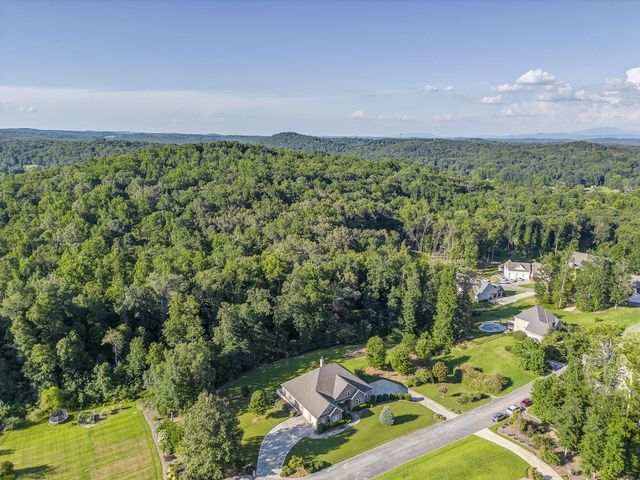 1080 Estate Drive, Dalton, GA 30720