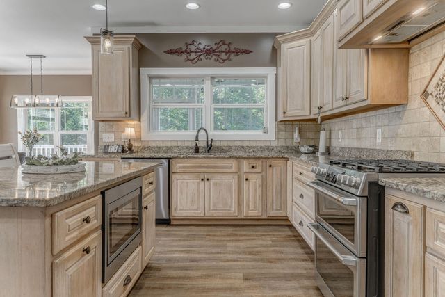 1080 Estate Drive, Dalton, GA 30720