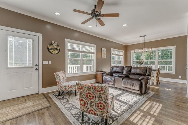 1080 Estate Drive, Dalton, GA 30720