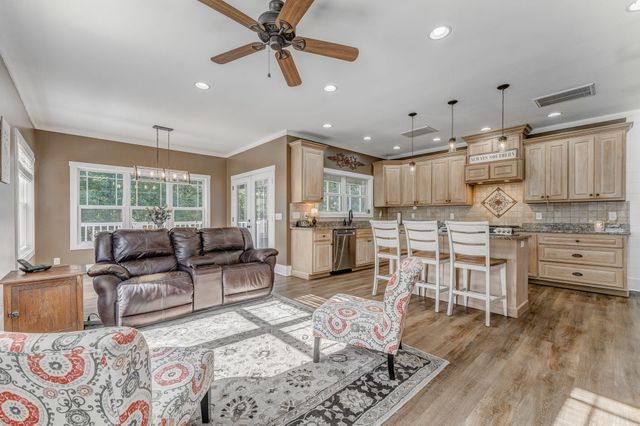 1080 Estate Drive, Dalton, GA 30720