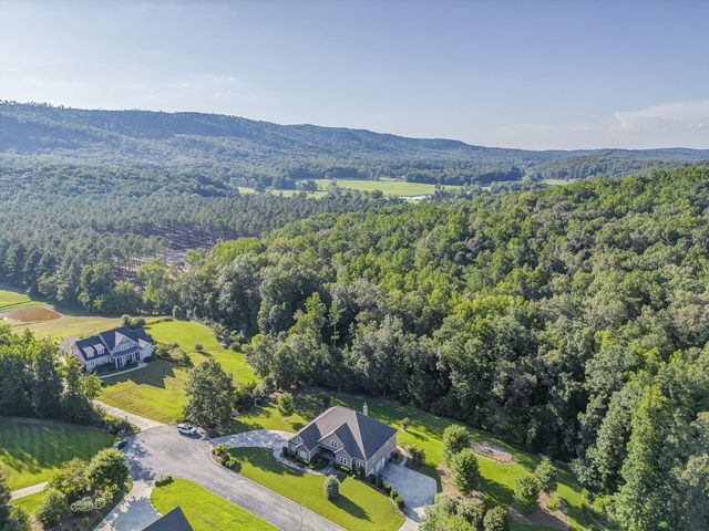 1080 Estate Drive, Dalton, GA 30720