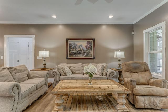 1080 Estate Drive, Dalton, GA 30720