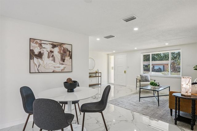 6832 16TH WAY S, St Petersburg, FL 33712