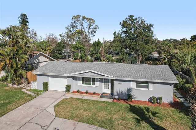 6832 16TH WAY S, St Petersburg, FL 33712