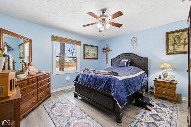 932 Delray Drive, Indianapolis, IN 46241