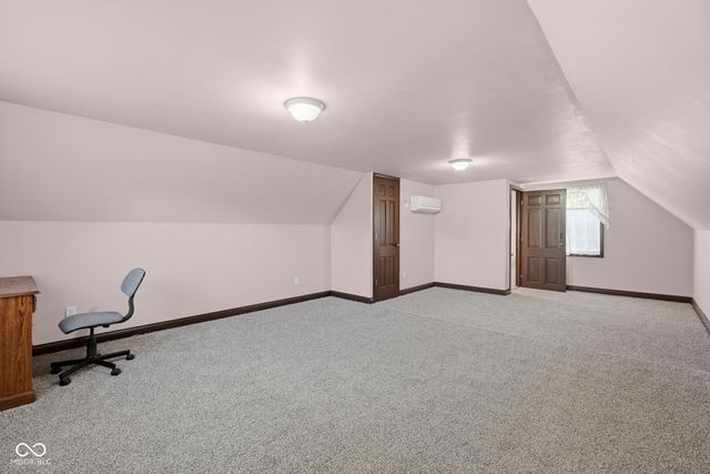 8 Mill Springs, Coatesville, IN 46121