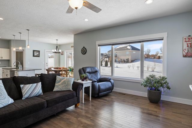 108 South Brook Way, Mankato, MN 56001