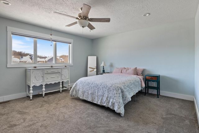 108 South Brook Way, Mankato, MN 56001