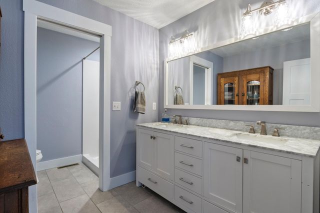 108 South Brook Way, Mankato, MN 56001