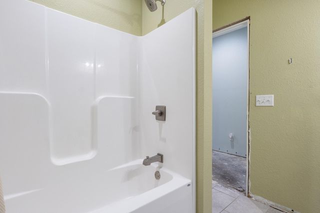 108 South Brook Way, Mankato, MN 56001