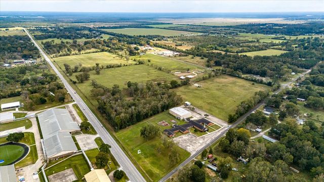 391 County Road 2010, Liberty, TX 77575