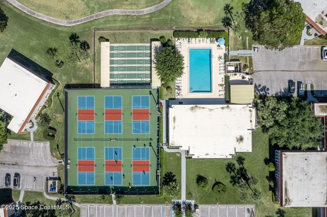 3 Vista Palm Lane 204, Vero Beach, FL 32962