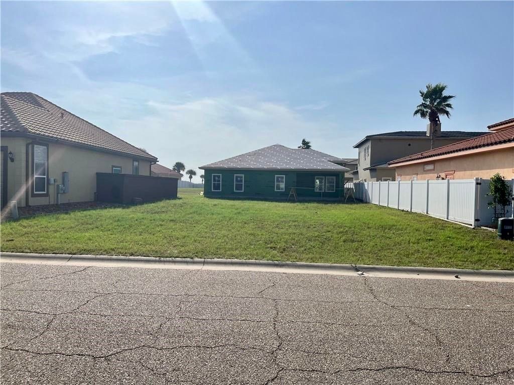 149 La Joya, Port Aransas, TX 78373 — exterior