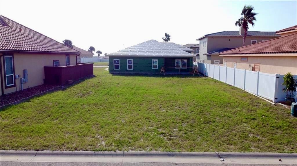 149 La Joya, Port Aransas, TX 78373 — photo 2