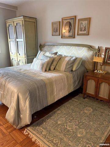 280 Prospect Avenue 5D, Hackensack, NJ 07601