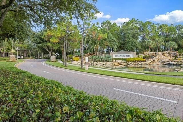 11045 Misty Ridge Way, Boynton Beach, FL 33473