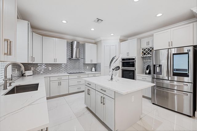 11045 Misty Ridge Way, Boynton Beach, FL 33473