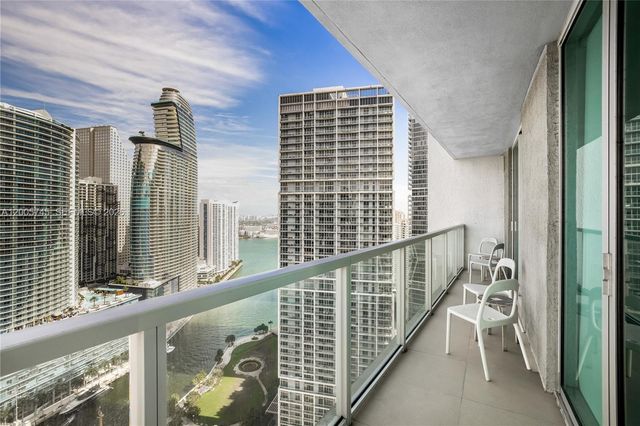 500 Brickell Ave 3907, Miami, FL 33131