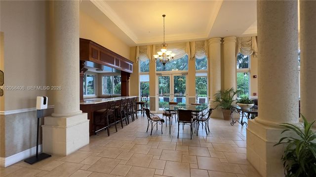 17100 N Bay Rd 1813, Sunny Isles Beach, FL 33160
