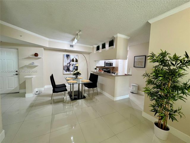 17100 N Bay Rd 1813, Sunny Isles Beach, FL 33160