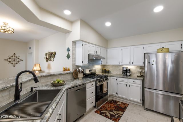 16170 W VISTA NORTH Drive, Sun City West, AZ 85375