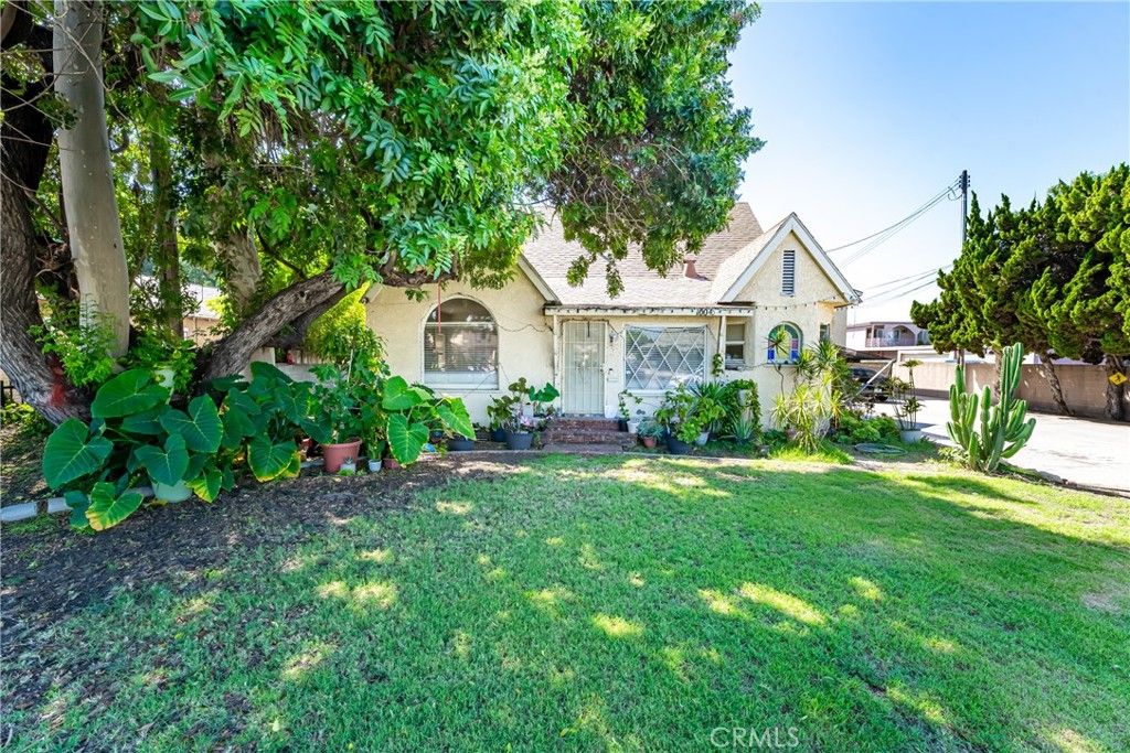 10036 10044 Alondra, Bellflower, CA 90706 — exterior