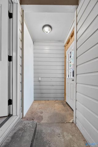 911 Wood Avenue SE, Attalla, AL 35954