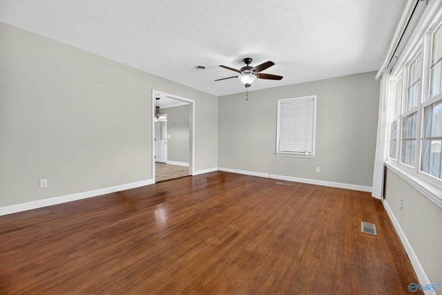 911 Wood Avenue SE, Attalla, AL 35954