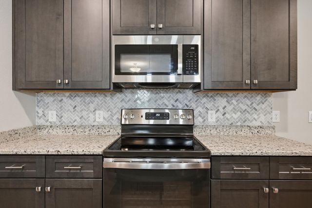 2267 Janet Street, Navarre, FL 32566