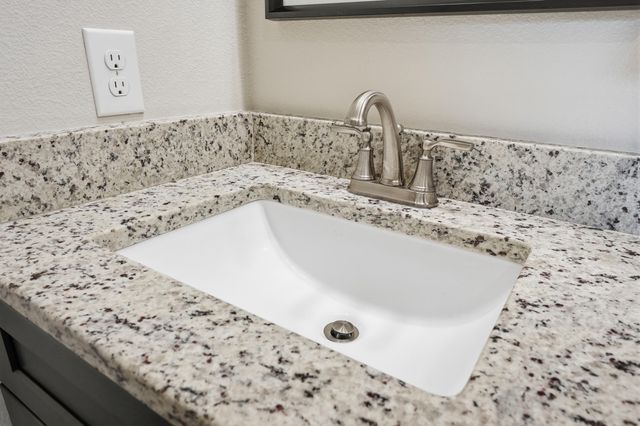 2267 Janet Street, Navarre, FL 32566