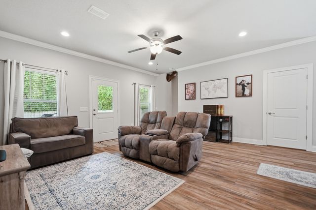 2267 Janet Street, Navarre, FL 32566