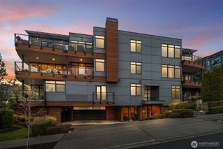 302 5th Avenue #202, Kirkland, WA 98033