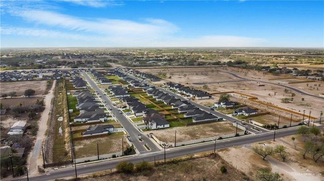 909 Azalea Street, Mission, TX 78573
