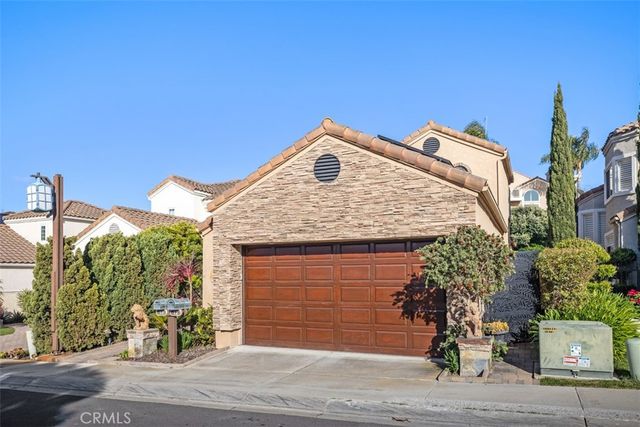 12 Dauphin, Dana Point, CA 92629