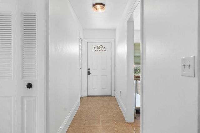 4463 SE Village Road, Stuart, FL 34997