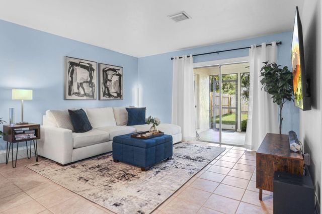 4463 SE Village Road, Stuart, FL 34997