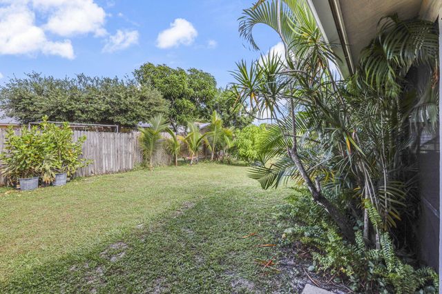 4463 SE Village Road, Stuart, FL 34997