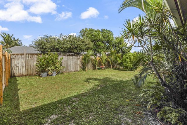 4463 SE Village Road, Stuart, FL 34997