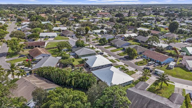 4463 SE Village Road, Stuart, FL 34997