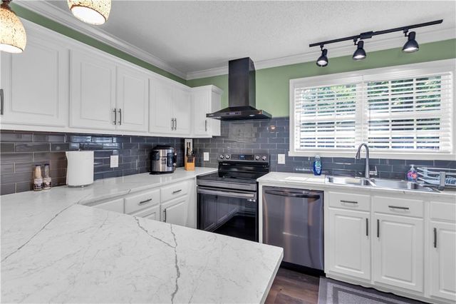 3435 Leisure Lane, Gainesville, GA 30506