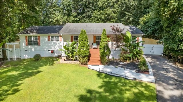 3435 Leisure Lane, Gainesville, GA 30506